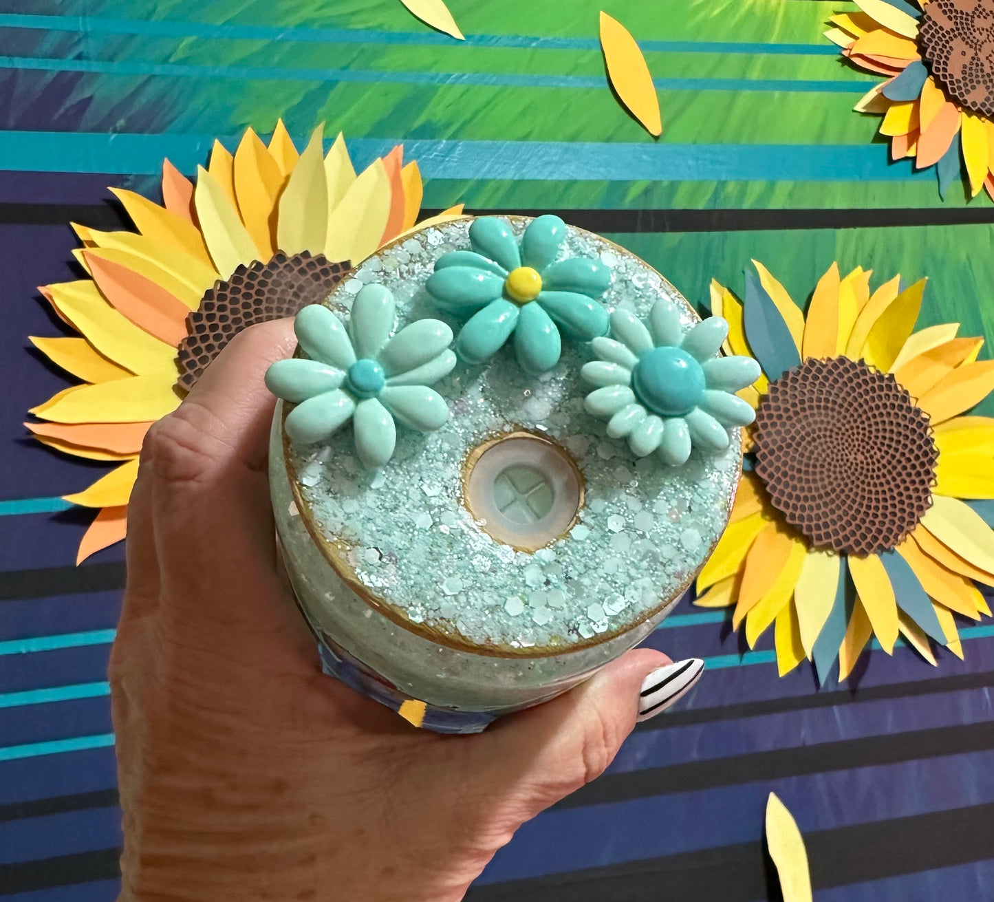 16oz Glow in the dark Tinkerbell Glass snow globe tumbler